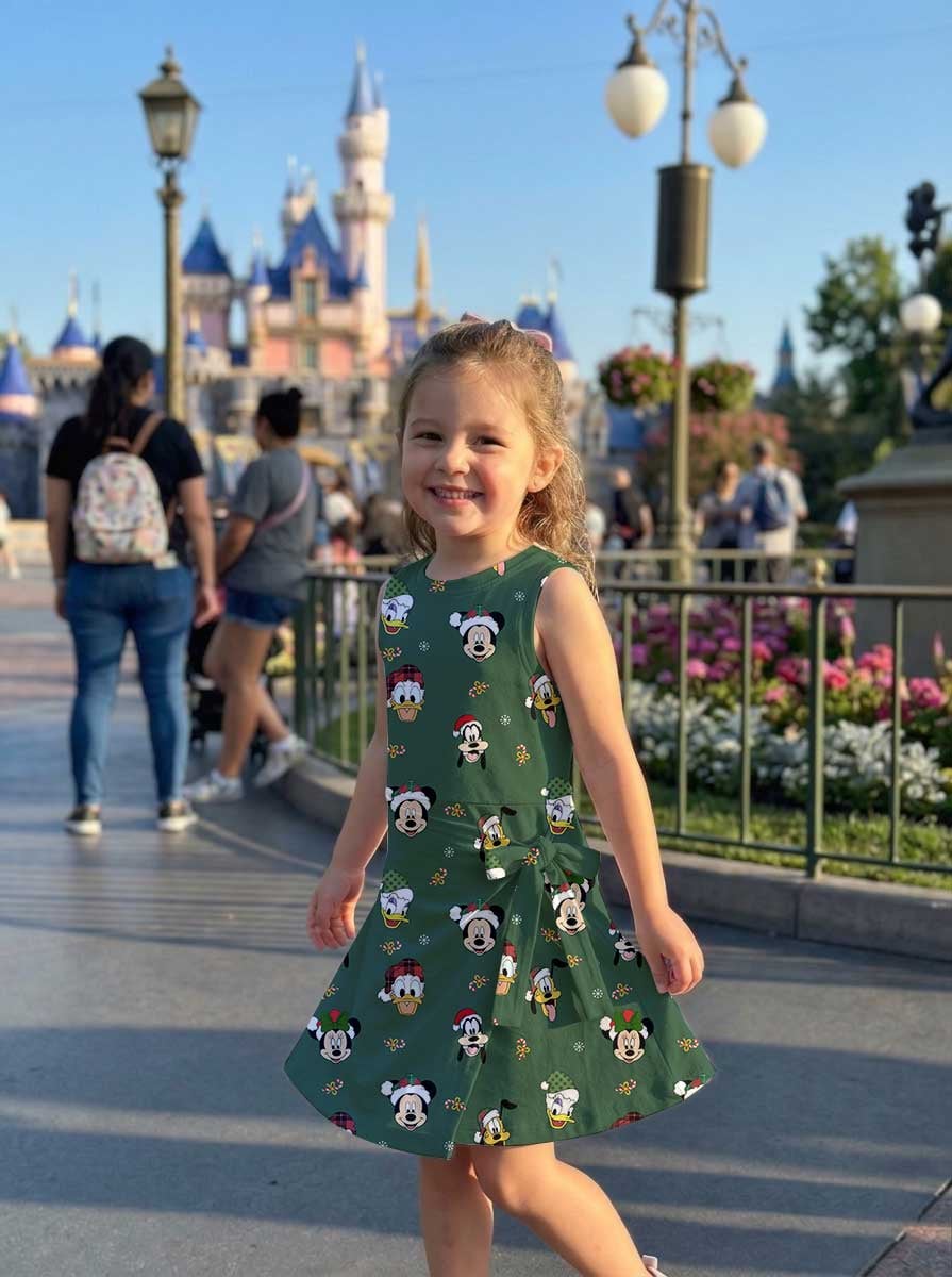 Disney Christmas Mother Daughter Matching Tennis Dress, Mickey & Friends Green Holiday Bow Skort Dress, Festive Christmas Character Outfit, Theme Park Christmas Vacation Clothing, Cute Mommy and Me Outfit - Image 9