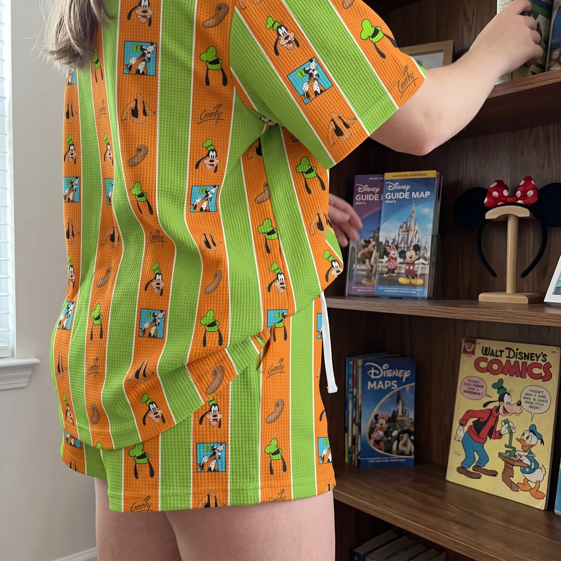 Disney Goofy Waffle Loungewear Set, Character Shirt and Shorts, Theme Park Vacation Outfit - Image 4