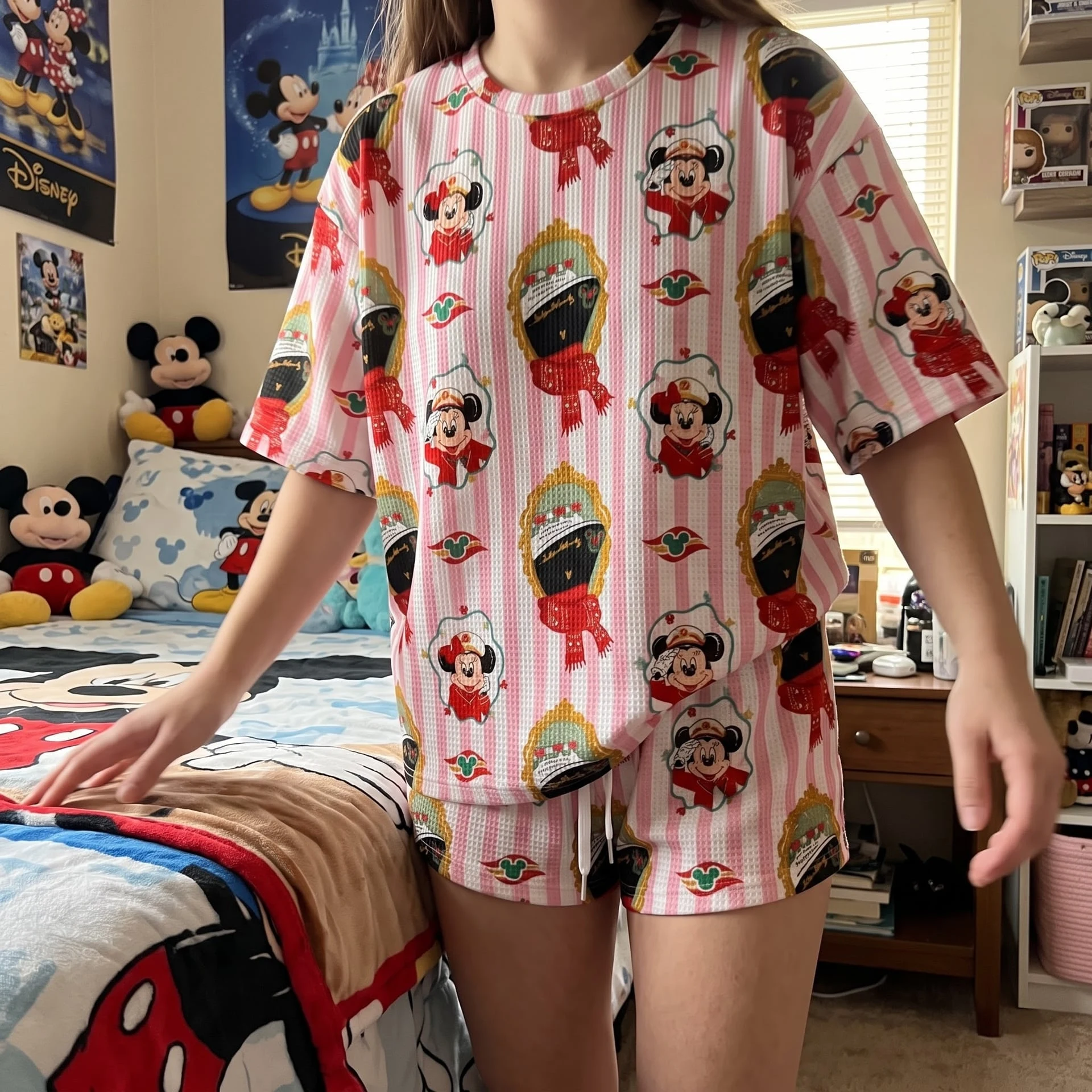 Disney Cruise Christmas Waffle Sets, Mickey And Friends Cruise Magical Park Day Apparel - Image 3