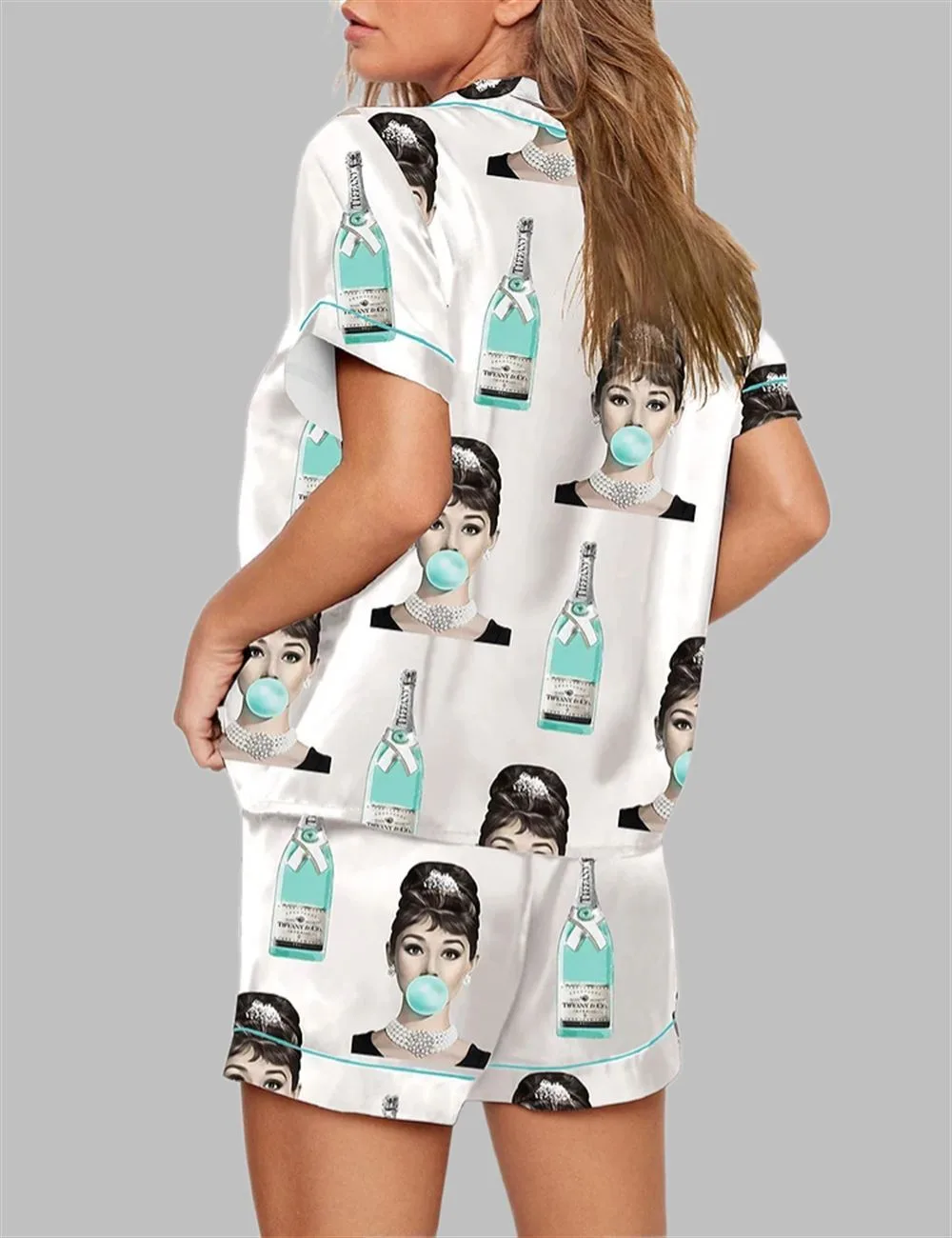 Audrey Hepburn Tiffany's Champagne Pajama Set - Image 2