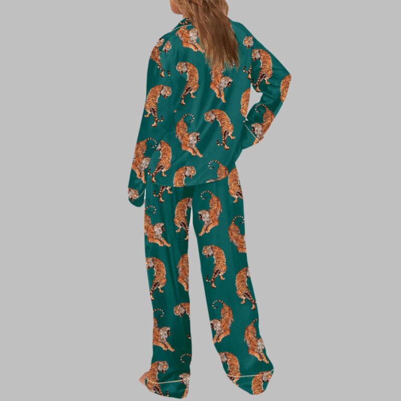 Vintage Tiger Pajama Set For Women - Image 3