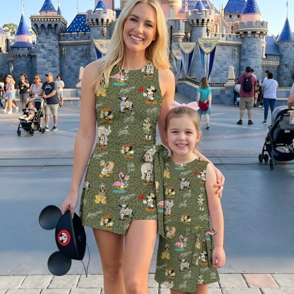 Disney Safari Mickey & Friends Inspired Mother Daughter Matching Tennis Dress, Green Leopard Animal Print Bow Skort Dress, Safari Character Outfit, Theme Park Vacation Clothing, Cute Mommy and Me Outfit