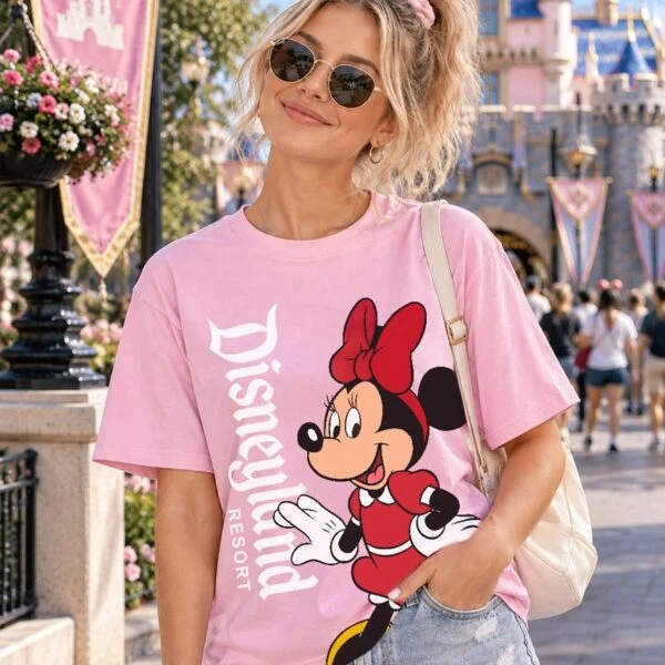 Cute Minnie Mouse Classic Cute Vintage Portrait T-Shirt, Disney Family Vacation Trip